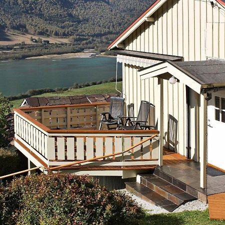 6 Person Holiday Home In Утта Номер фото